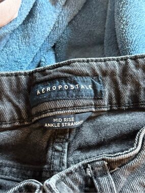 Aeropostale Black Mid Rise Ankle Straight Jeans